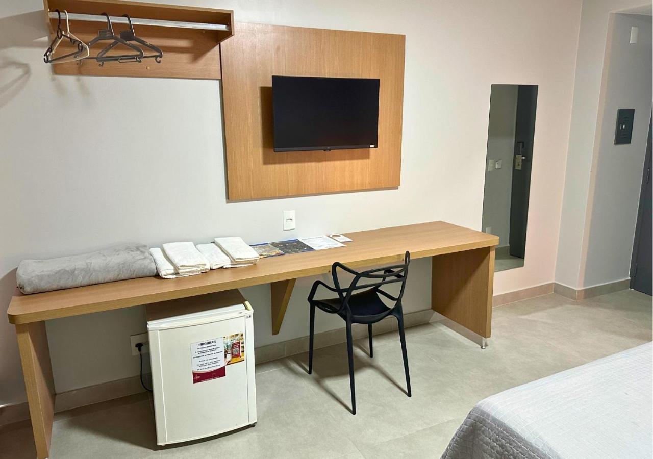 Candangolandia Brasilia Park Hotel חדר תמונה